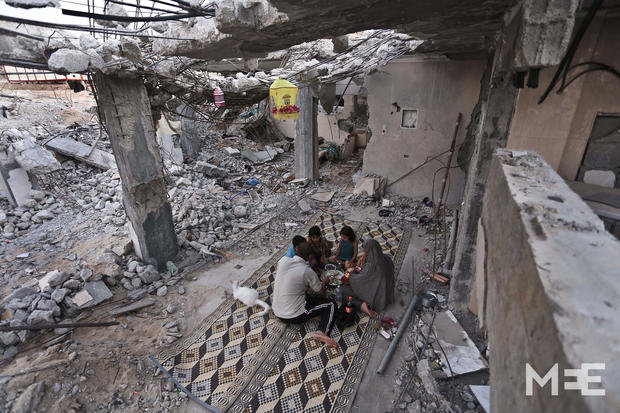 Iftar au milieu des ruines à Gaza