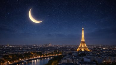 Lune au dessus de Paris